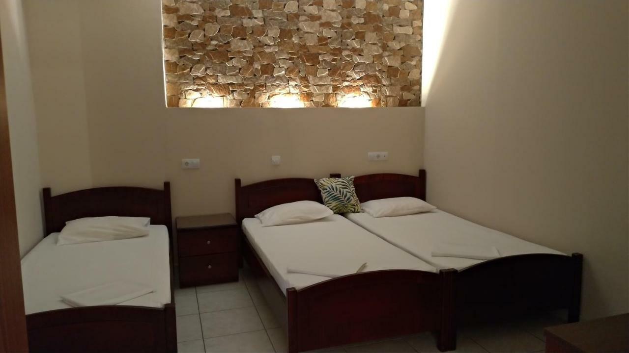Adonis Apartments Paralía Extérieur photo